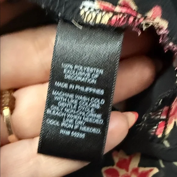 Express Sheer Black Cardigan with Red Floral Pattern - Picture 6 of 7